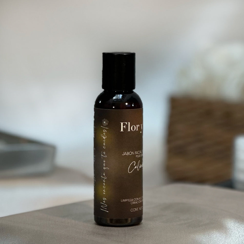 Kit con 2 Jabones Faciales y Corporales: Caléndula y Flor de Caléndula, Pepino y Miel de Abeja con bolsa de viaje 60 ml
